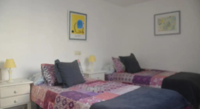 Independent whole 1st floor 1room 1balcony and views 1bathroom