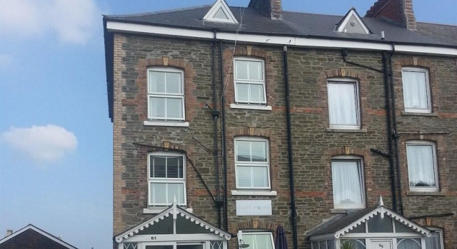 Cliff House - B&B, Varaa Huoneisto Asunnot kohteessa Merseyside, Huoneisto