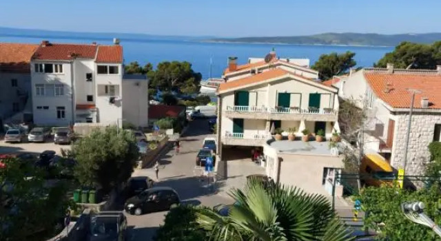 Студия Apartments iris