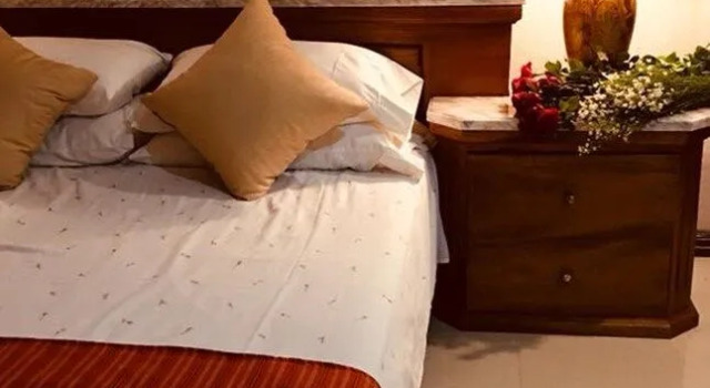 Hilltop Bed & Breakfast, Réserver Hôtel Looc Philippines
