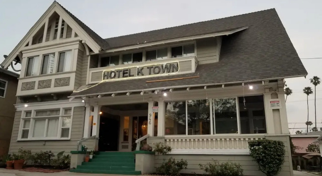 hotelktown, Забронировать Отель Отели Лос-Анджелеса с парковкой, рядом с Вилшир/Вермонт, Парковка