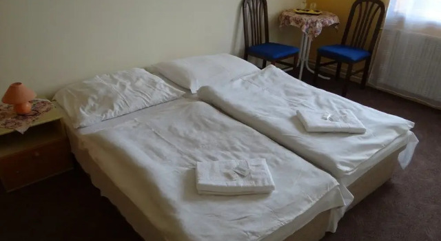 Hotel Zlatý Kríž, Reserva ahora Hotel Kaplice 