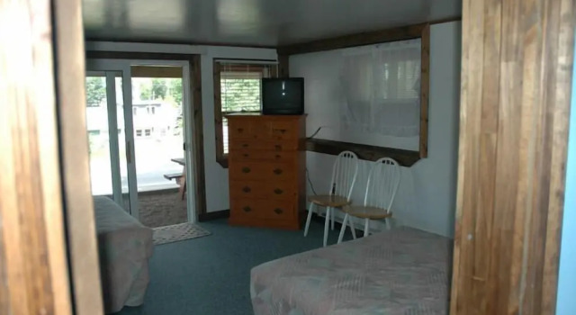 Апартаменты Premium Channel Watefront Cottages