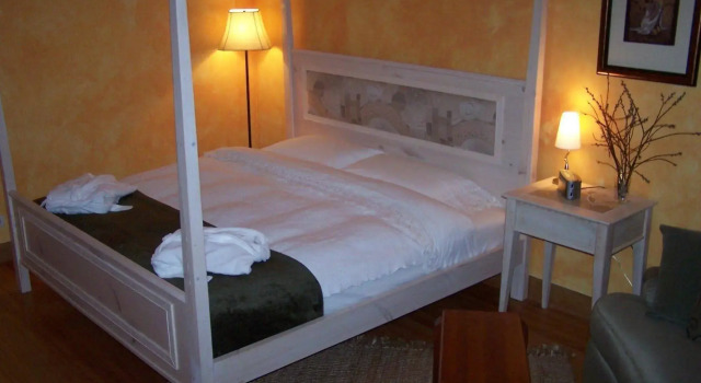 Artisan Upstairs Guesthouse, Rezervați Hotel Sudbury Ontario