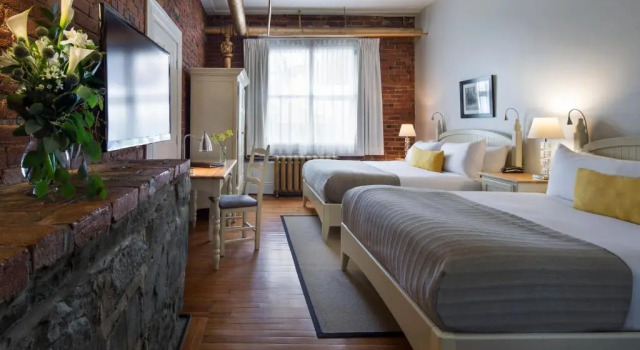 Четырёхместный номер Classic Auberge Saint-Pierre