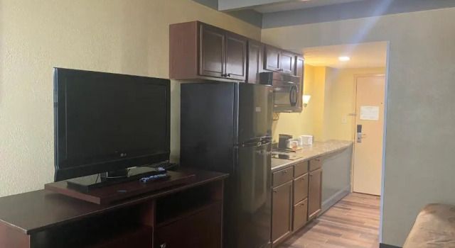 Номер Superior Suburban Studios Buffalo Airport