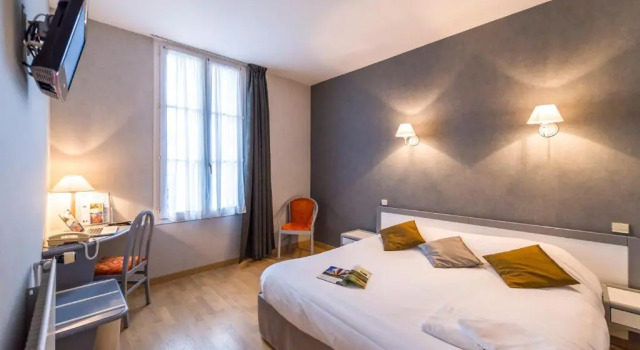 Двухместный номер Comfort Hôtel Miléade Le Domaine de la Blairie - Saumur