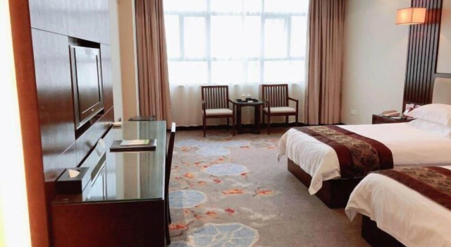 Crown Hotel