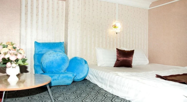 Trinh Ngoc Hotel, Забронировать Отель Отели Хошимина с парковкой, рядом с CGV Cinema CT Plaza, Парковка