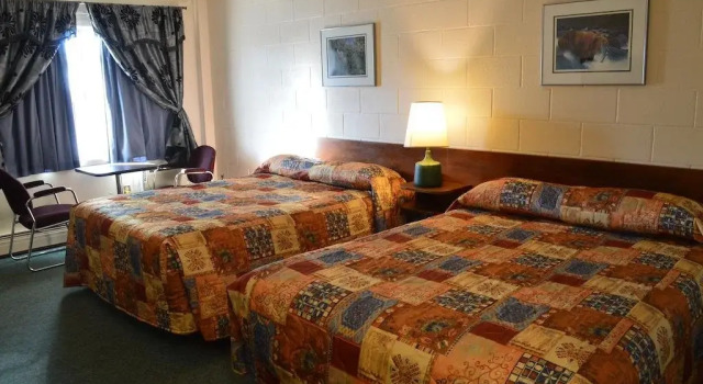 Tobin Lake Motel