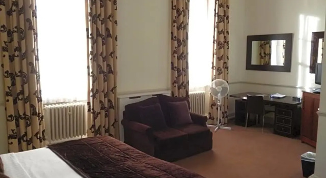 Номер Superior Aston Hall Hotel, BW Signature Collection