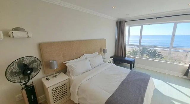 3 Bedroom Sea Facing Family Stay