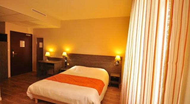 Четырёхместный номер Standard Hotel Caiman