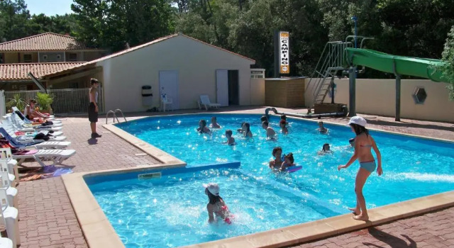 Camping Le Clos Des Pins, Забронировать Кемпинг Кемпинги и глэмпинги Лонжевиль-сюр-Мер, Кемпинг