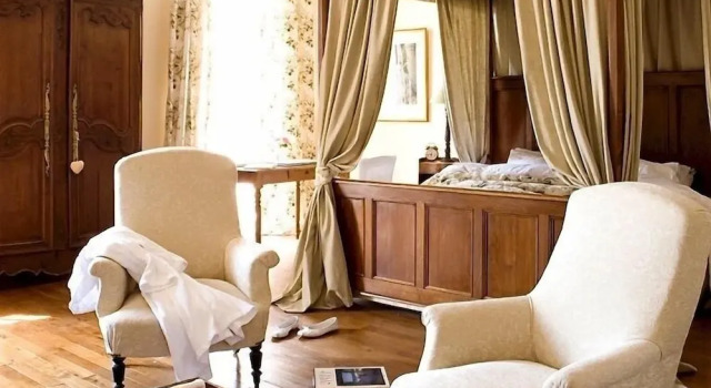Château de Villette, Rezerwuj Hotel Poil Morvan