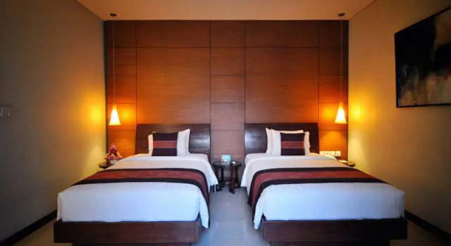 Uppala Nusa Dua, Prenota Hotel Pecatu Bali
