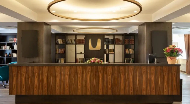 Kreutzwald Hotel Таллин