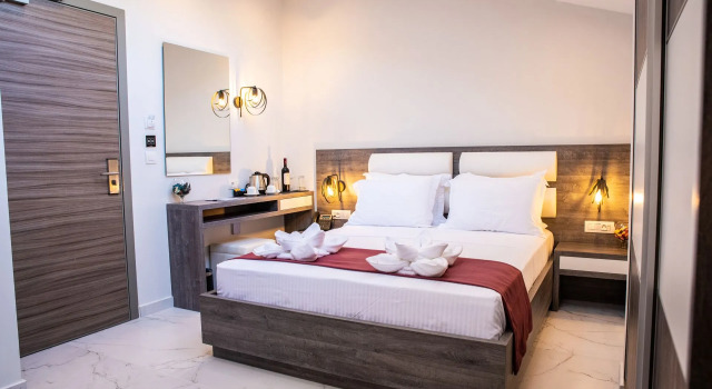 Трёхместный номер Мансарда Lagaria Hotel