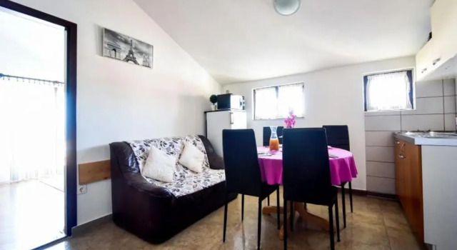 Apartments Ivan, Забронировать Апартаменты/квартира Задар Задарская жупания, рядом с Пляж Мали Милни