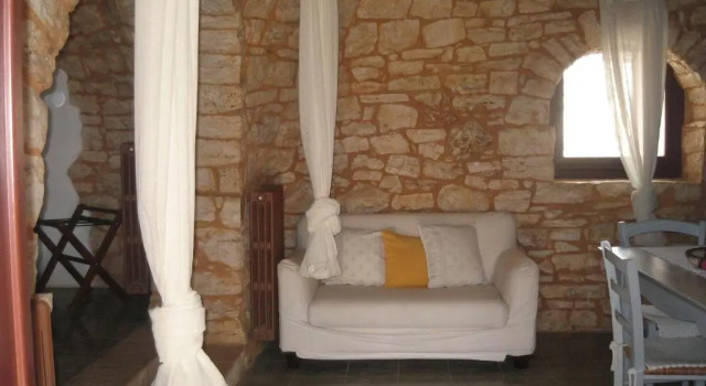 Masseria Colombo, Book Hotel Hotels in Murgia with Parking, Parking