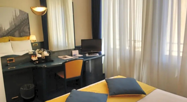 Номер Superior Отель iH Hotels Milano Ambasciatori