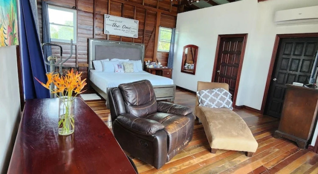 Sea Side Chateau, Rezervovat Hotel Belize City Belize Province