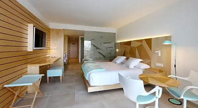 Двухместный номер с видом на море Отель Iberostar Selection Playa de Palma