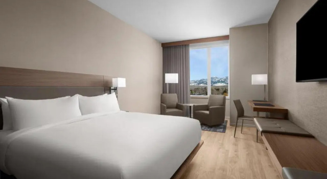 Номер Standard с видом на горы AC Hotel by Marriott Bozeman Downtown