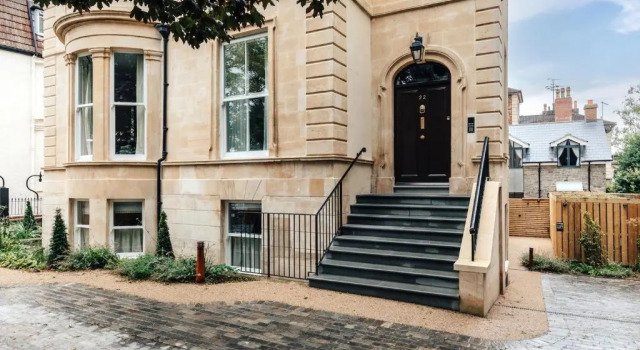 Redland Suites - Apartment 2