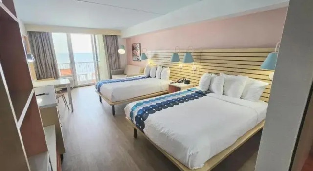 Двухместный номер Standard с частичным видом на океан Golden Sands Carolina Beach Oceanfront, Tapestry by Hilton