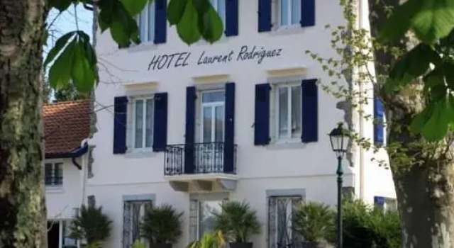 Одноместный номер Standard Logis Hôtel & Restaurant La Villa Bleue