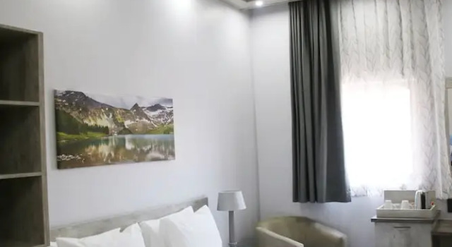 King's Gate Hotel, Prenota Hotel Rustenburg 
