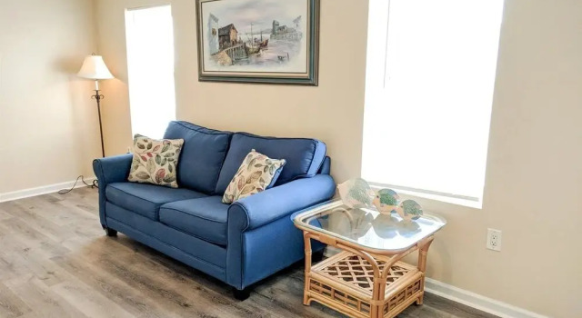 Parrot Head - Pet Friendly Beach Condo! Perfect for 6-7 guests!, Забронировать Отель Отели Южной Каролины 3 звезды, 3*