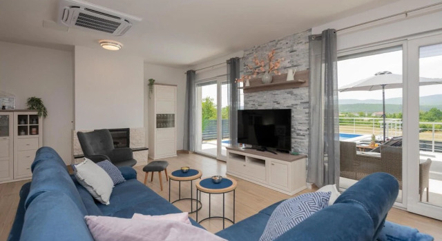 Nice Apartment in Trogir With 2 Bedrooms and Wifi