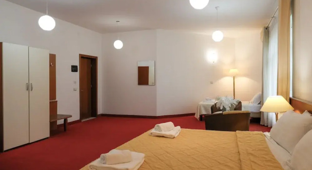 Четырёхместный номер Comfort Chateau Linza Resort