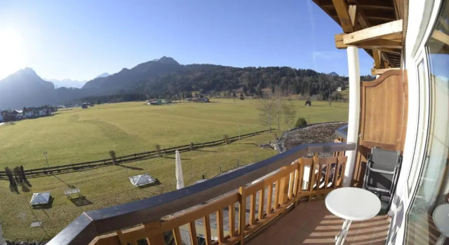 Одноместный номер Superior с видом на горы Alpenhof Oberstdorf Hotel & SPA, Signature Collection by BW