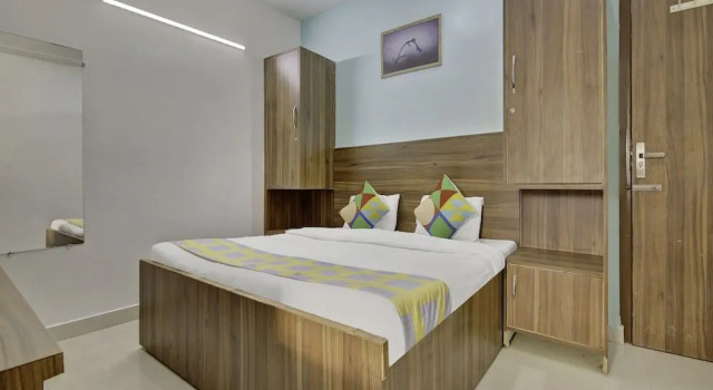 Oyo Home 39565 Decent Studio Cyber Hub
