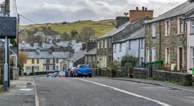 Dolwar