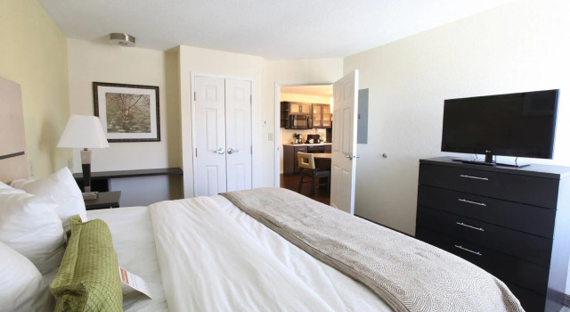 Двухместный люкс c 1 комнатой Candlewood Suites Saint Joseph