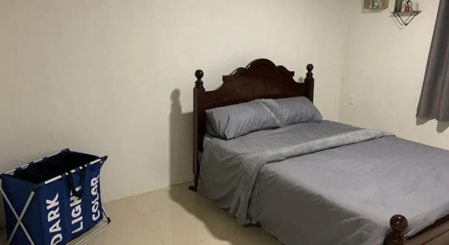 1 Bed Apartment - Sleeps 2 - Parking - Wifi
