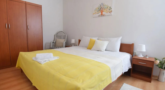 Apartment in Maslenica Near the Sea