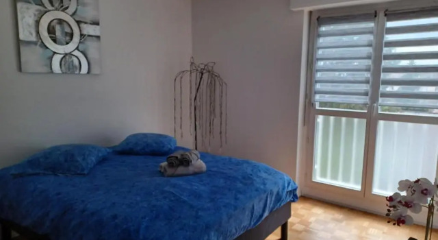 Travel homes spacieux et paisible parking privé, Book Apartment  