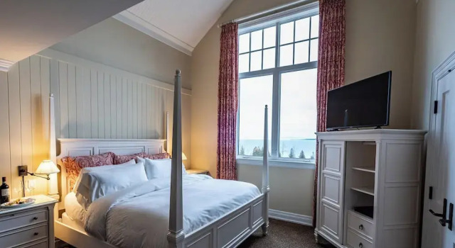 Апартаменты Premium The Inn at Cobble Beach