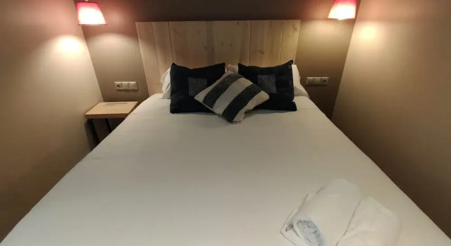 Апартаменты Standard Montserrat Apartments by gaiarooms