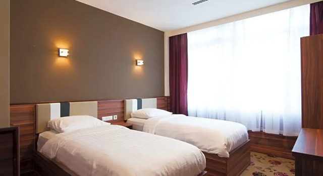 Двухместный номер Comfort Hotel King's Court