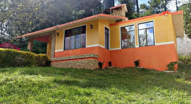 Шале Hotel Villa De Las Flores