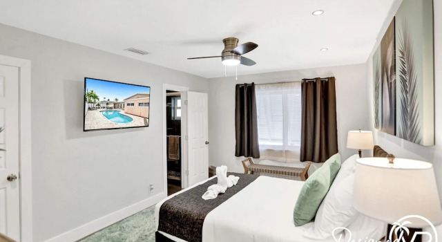 Коттедж 6 BR With Heated Pool Close to Beach