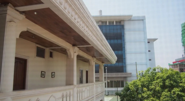Lalco AR Hotel