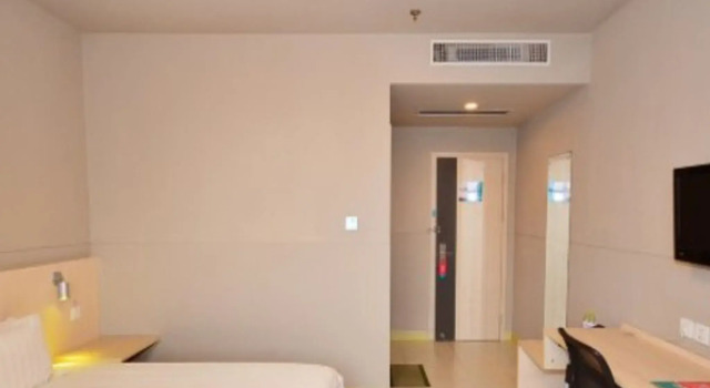 JInjiang Inn Wuhan Xu East Street Branch, Prenota Hotel Hotel a Hubei con parcheggio, Parcheggio