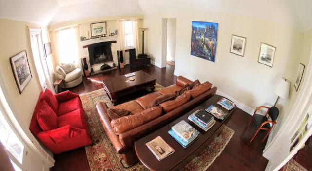 Cambridge Beach House, Book Hotel Somerset Village Pembroke